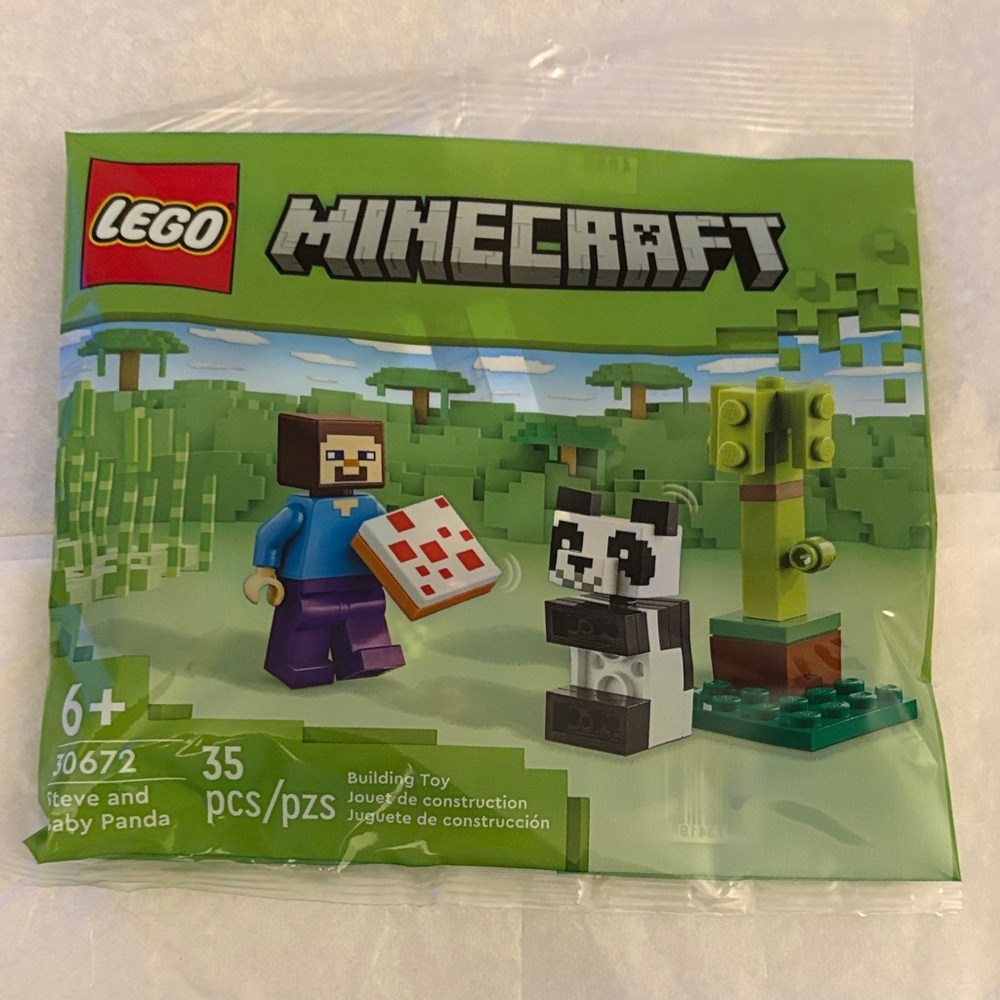 LEGO Minecraft Steve and Panda Set - Green and Blue